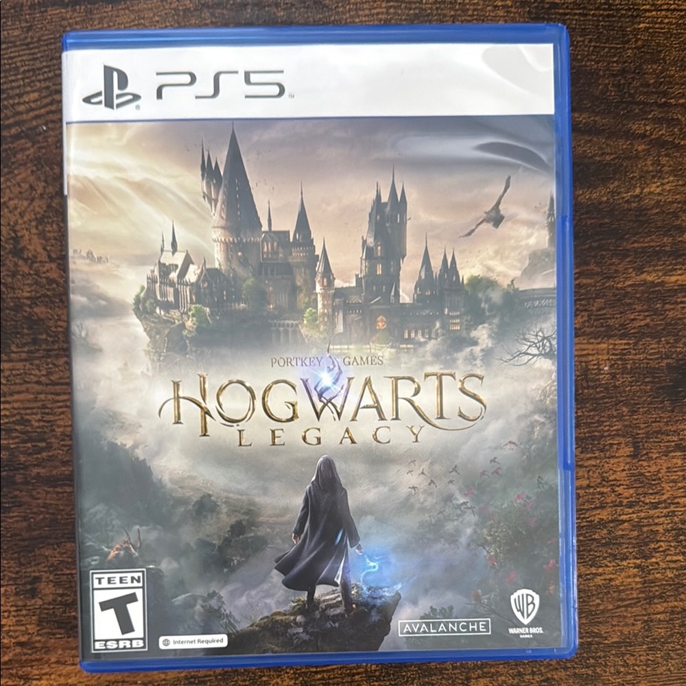 Hogwarts Legacy for PS5 - Blue Case